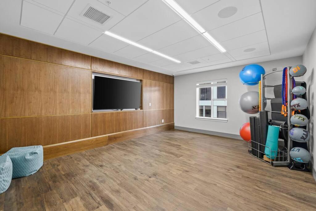 Beverly Hills Suite Penthouse The Gulch ナッシュビル エクステリア 写真