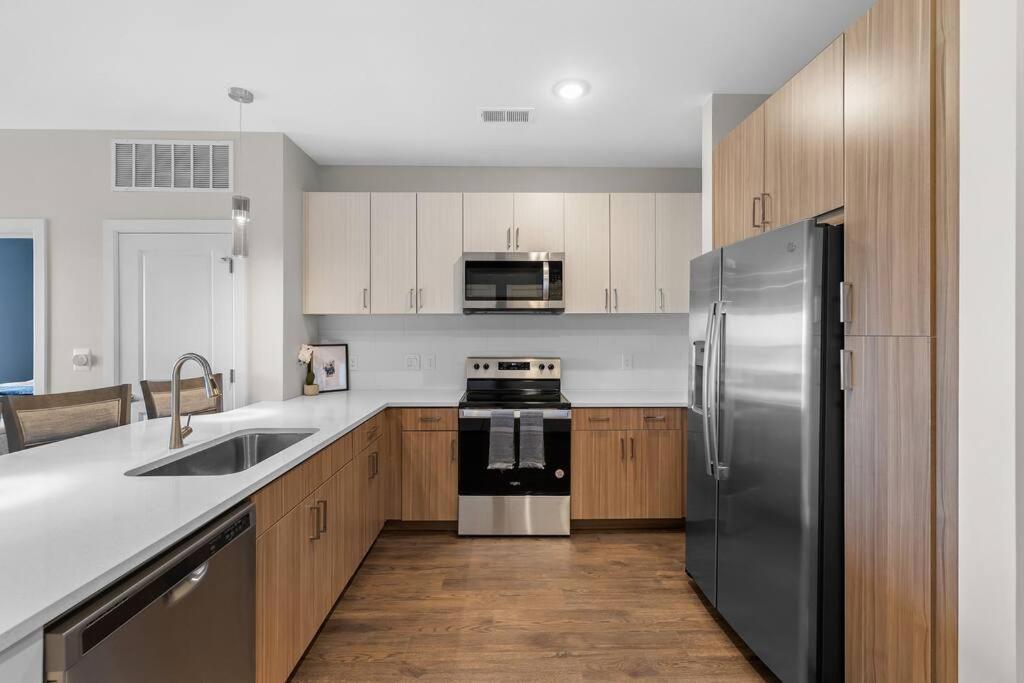 Beverly Hills Suite Penthouse The Gulch ナッシュビル エクステリア 写真