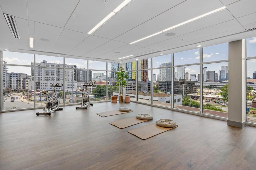 Beverly Hills Suite Penthouse The Gulch ナッシュビル エクステリア 写真