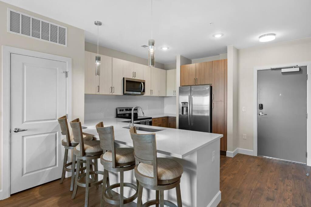 Beverly Hills Suite Penthouse The Gulch ナッシュビル エクステリア 写真